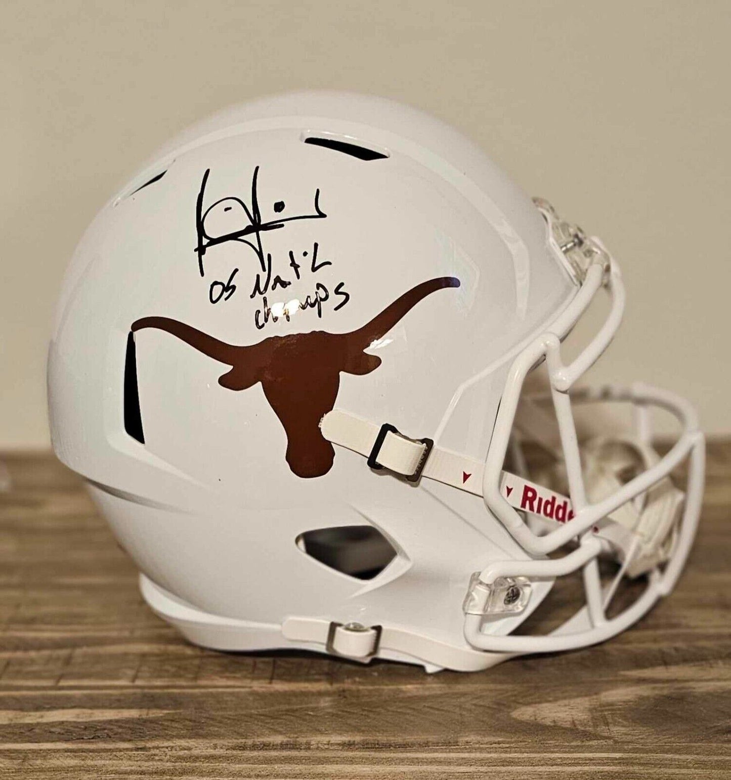 Vince Young Signed Texas Longhorns Riddell Speed Replica Helmet (Schwartz COA)